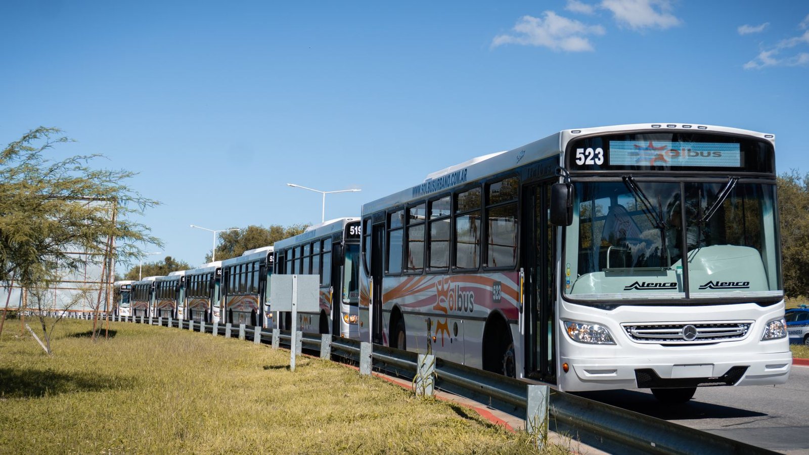 Unidades de SolBus en la ciudad